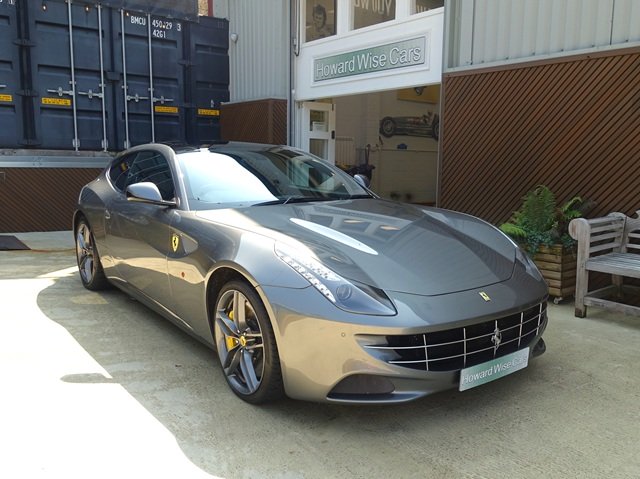 Ferrari FF V12