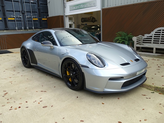 Porsche 911 992 GT3 Touring *Manual*